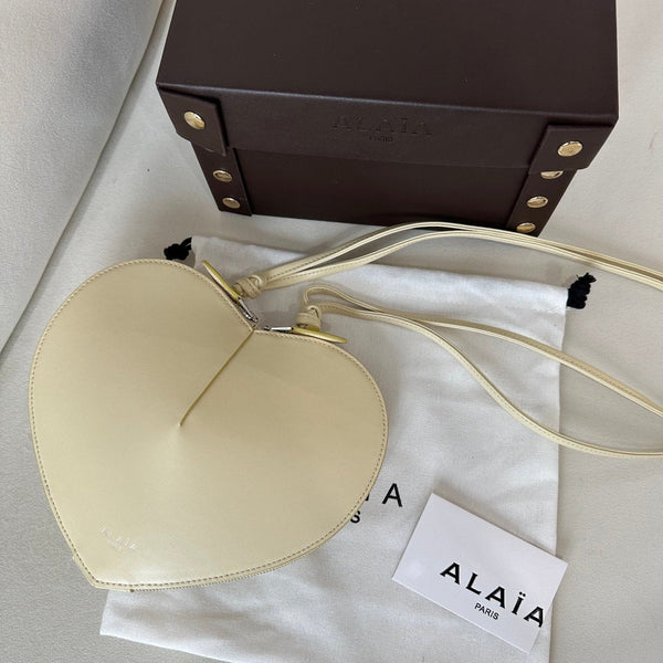 LE COEUR BAG 21 IN CREAM CALFSKIN