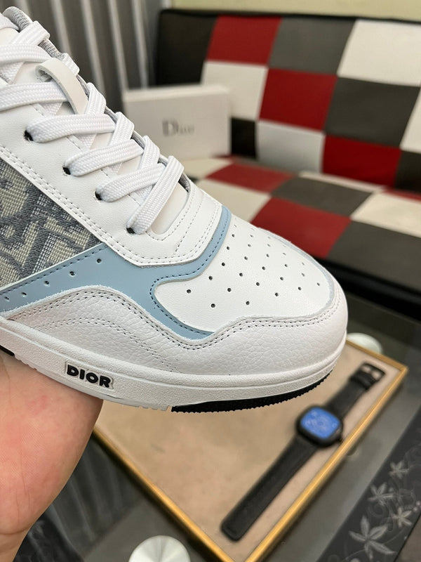 CD B27 LOW-TOP SNEAKER WHITE AND SKY CALFSKIN