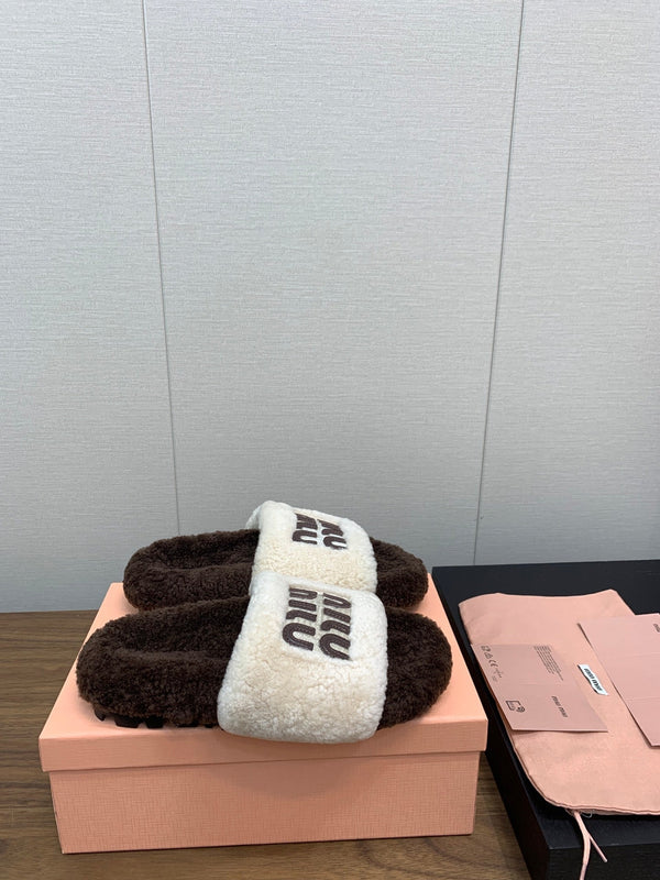 Miu Slippers Brown Mixed With White With Brown Lettering Pure Wool