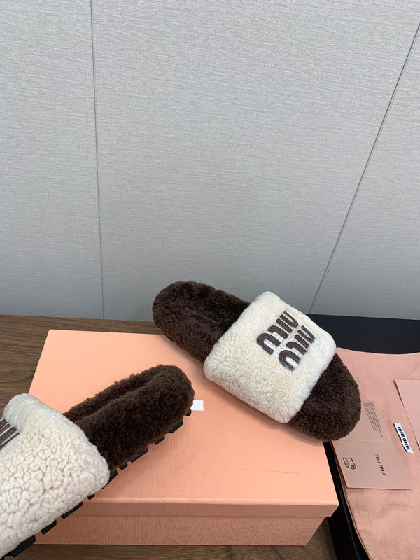 Miu Slippers Brown Mixed With White With Brown Lettering Pure Wool