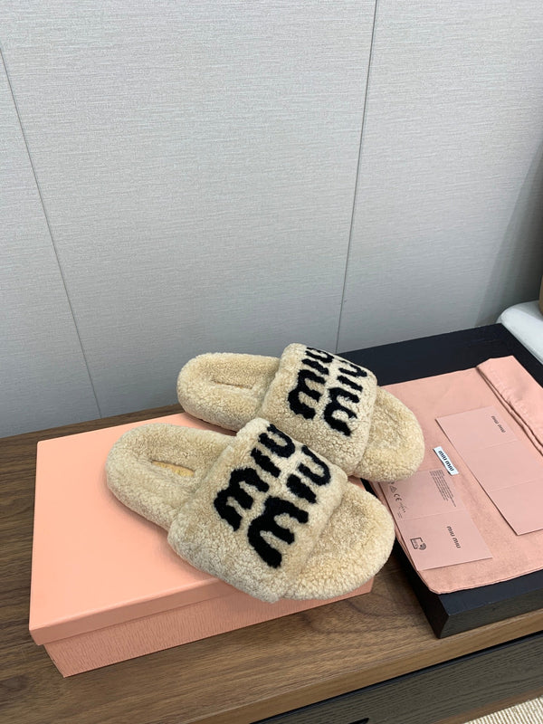 Miu slippers Beige With Black Lettering Pure Wool