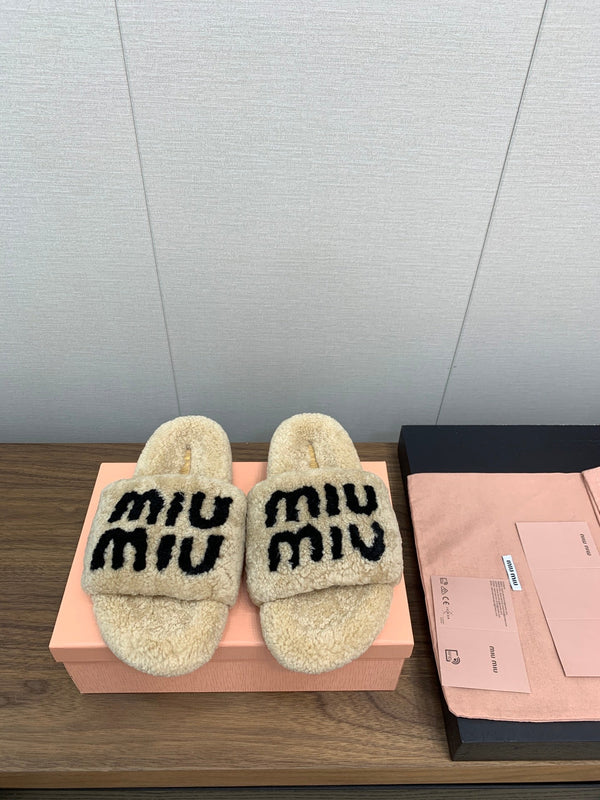 Miu slippers Beige With Black Lettering Pure Wool