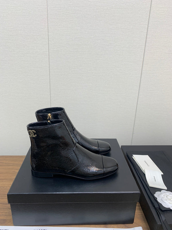 CC Ankle Boots 25mm Glossy Black Cowhide