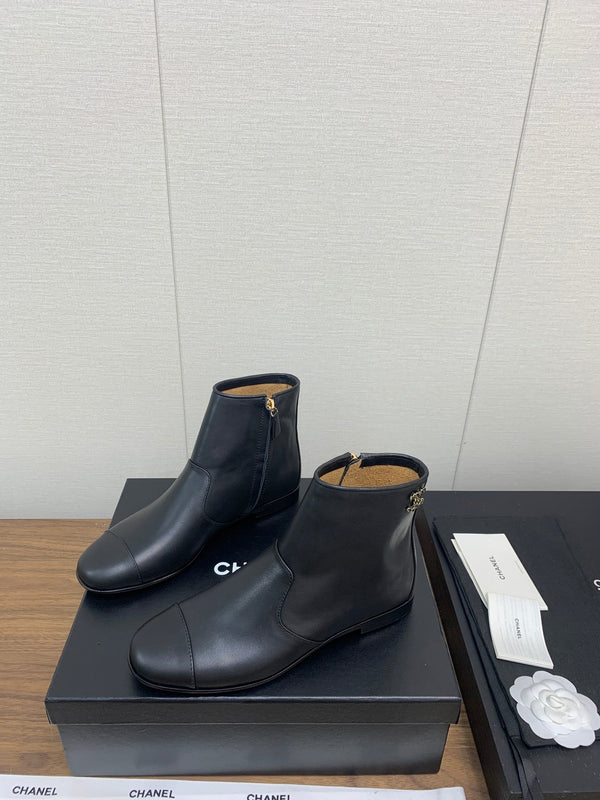 CC Ankle Boots 25mm Plain Black Cowhide