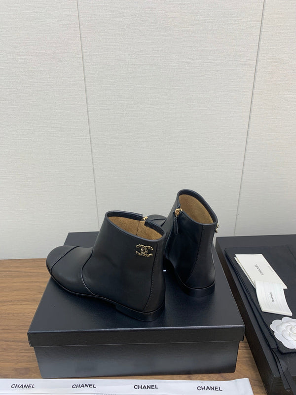 CC Ankle Boots 25mm Plain Black Cowhide