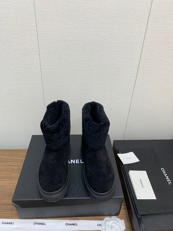 Stivaletti CC in pelle scamosciata nera