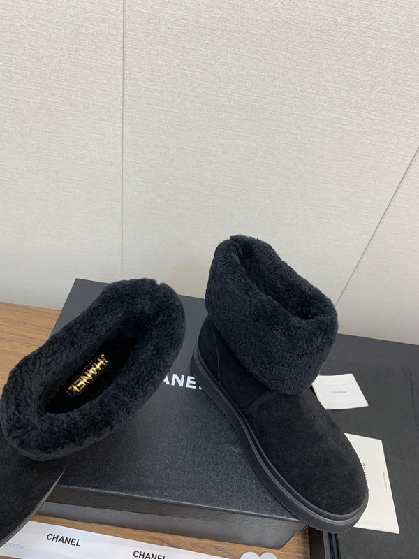 Stivaletti CC in pelle scamosciata nera