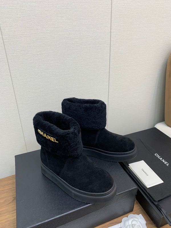 Stivaletti CC in pelle scamosciata nera