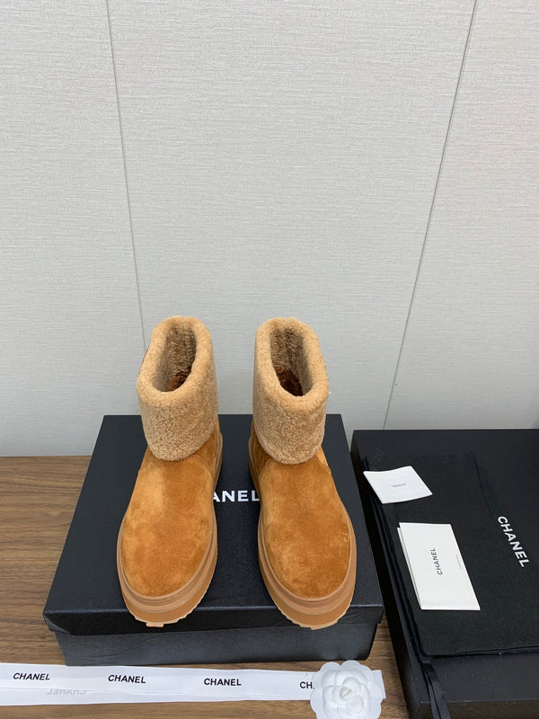 Stivaletti CC in pelle scamosciata marrone gialla