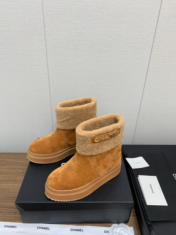 Stivaletti CC in pelle scamosciata marrone gialla