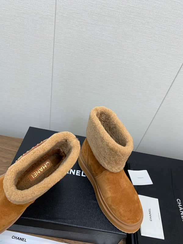 Stivaletti CC in pelle scamosciata marrone gialla