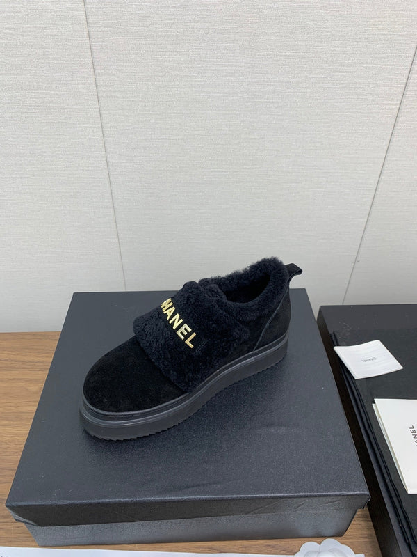 CC Ankle Boots Black Suede Wool