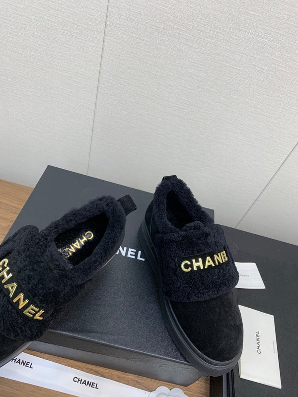 CC Ankle Boots Black Suede Wool