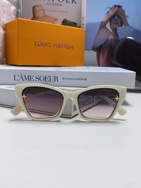 SQUARE SUNGLASSES 581359 IN IVORY ACETATE EMBOSSED MONOGRAM LOGO