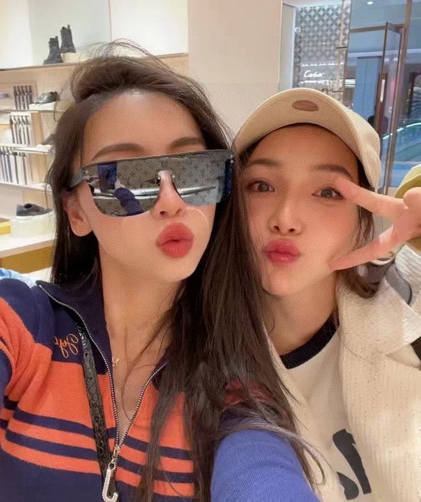 WAIMEA SUNGLASSES 581362 IN BLACK ACETATE MONOGRAM ON LENS