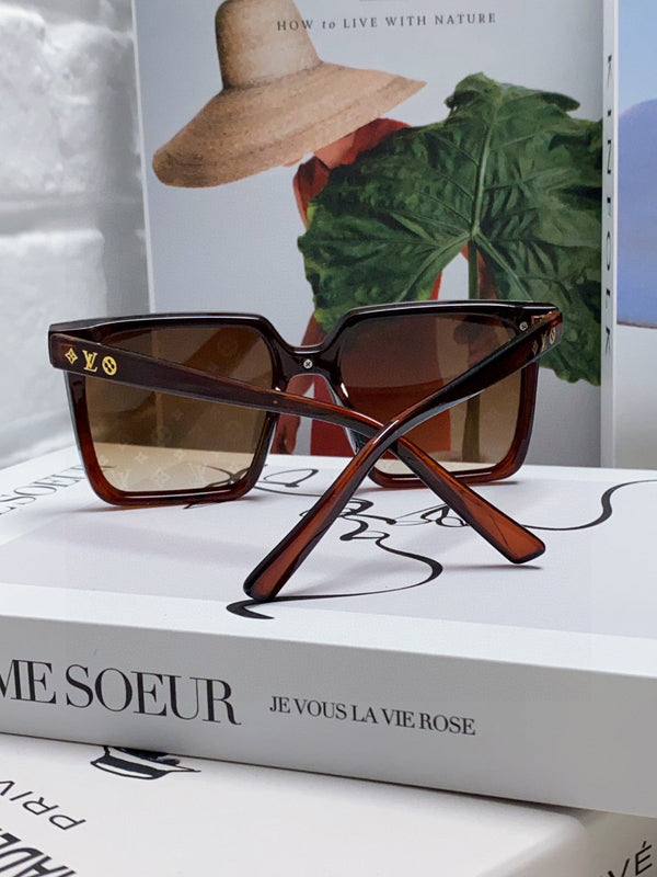 OCCHIALE DA SOLE QUADRATO 581367 IN ACETATO MARRONE CON MASCHERINA MONOGRAMMA SULLE LENTI