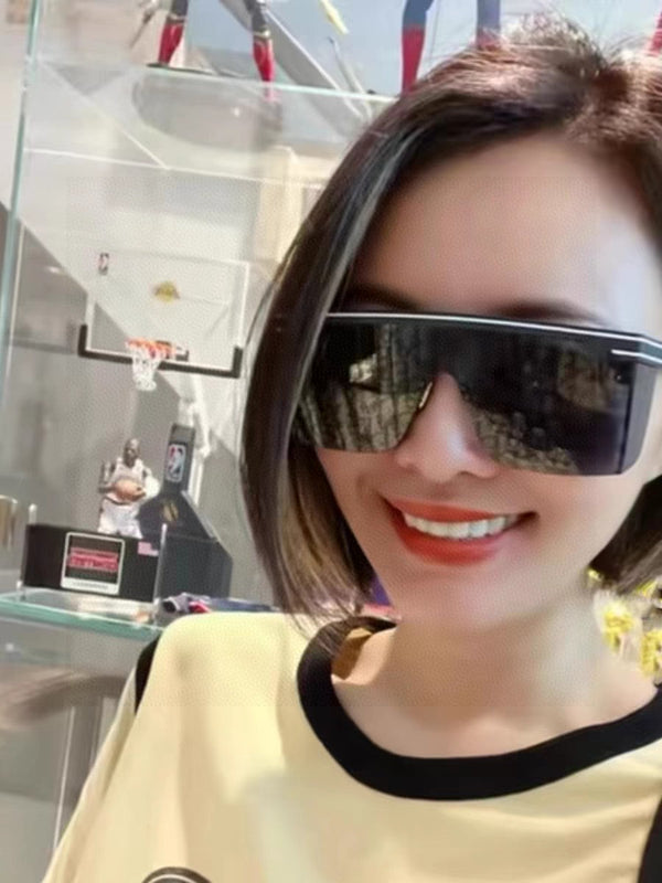 OCCHIALI DA SOLE OBLIQUE CLUB M1U IN ACETATO NERO