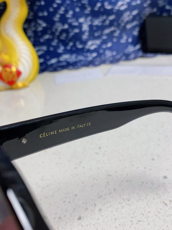 TRIOMPHE SQUARE SUNGLASS 566743 IN BLACK ACETATE GRADIENT SMOKE LENSES