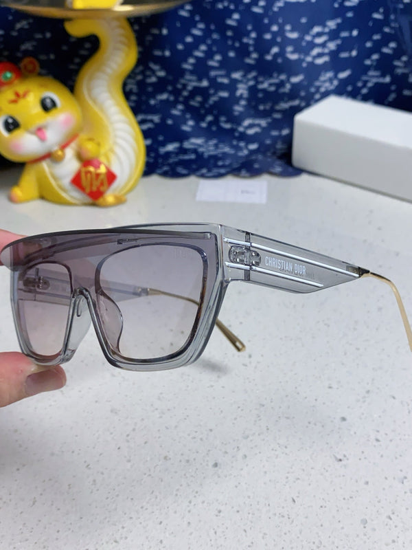 OCCHIALI DA SOLE MONTAIGNE CLUB M7U IN ACETATO GRIGIO TRASPARENTE