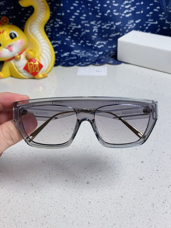 OCCHIALI DA SOLE MONTAIGNE CLUB M7U IN ACETATO GRIGIO TRASPARENTE