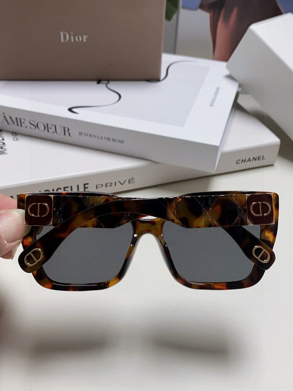 OCCHIALI DA SOLE LADY 95.22 S2F 571585 IN ACETATO AVANA LENTI GRIGIE