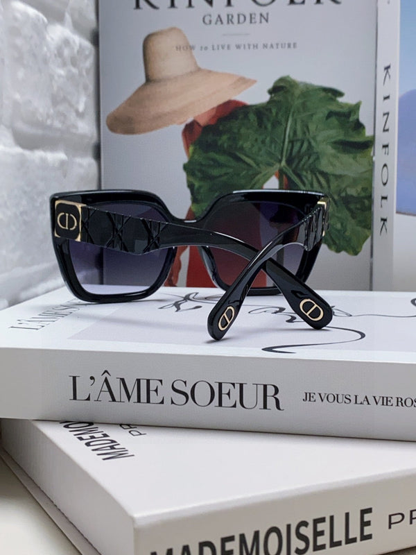 OCCHIALI DA SOLE LADY 95.22 S2F 571586 IN ACETATO NERO GRIGIO FUMO