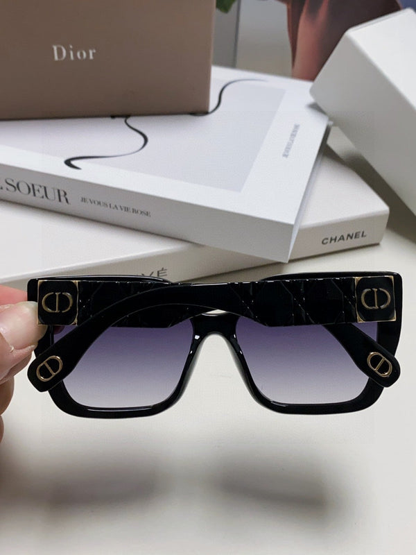 OCCHIALI DA SOLE LADY 95.22 S2F 571586 IN ACETATO NERO GRIGIO FUMO