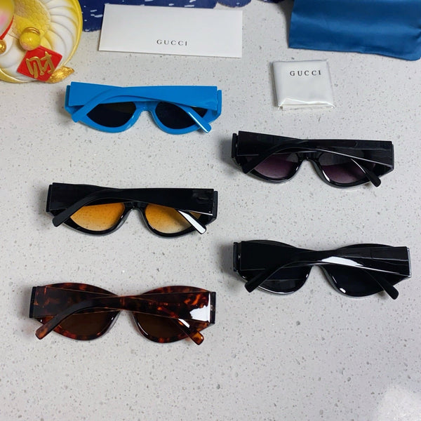 CAT-EYE FRAME SUNGLASSES 563336 IN ACETATE