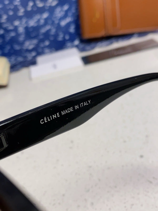 SQUARE SUNGLASS 575840 IN BLACK ACETATE GREEN LENSES