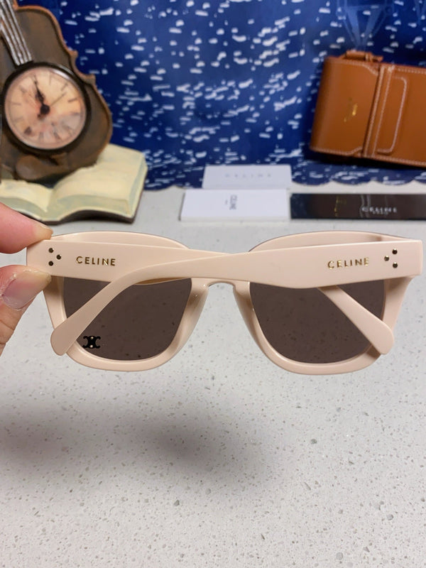 SQUARE SUNGLASS 575841 IN NUDE ACETATE