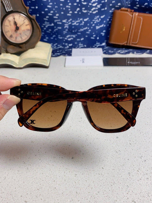 SQUARE SUNGLASS 575844 IN HAVANA ACETATE