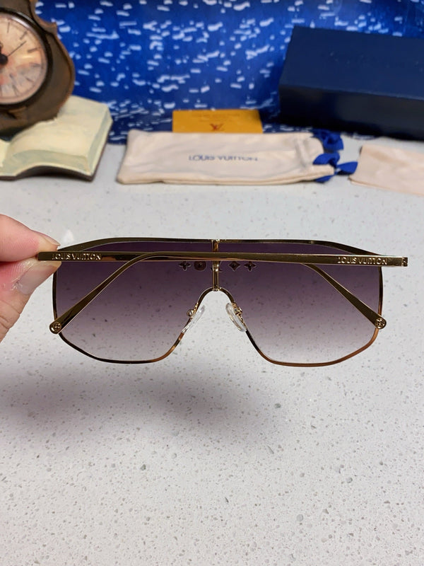 GOLDEN MASK SUNGLASSES 582734 IN GOLD METAL GREY SMOKE LENSES