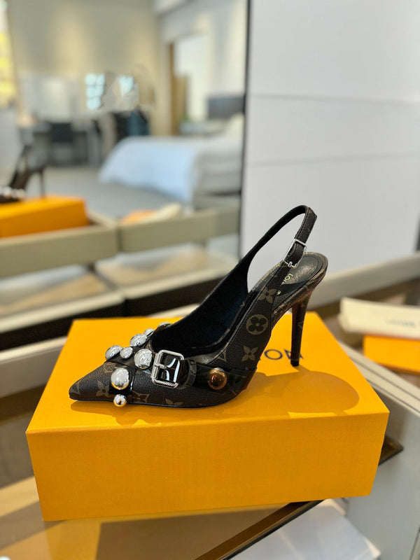 TACCO ALTO 95 MM IN VITELLO MONOGRAM MARRONE CIOCCOLATO CON CRISTALLI