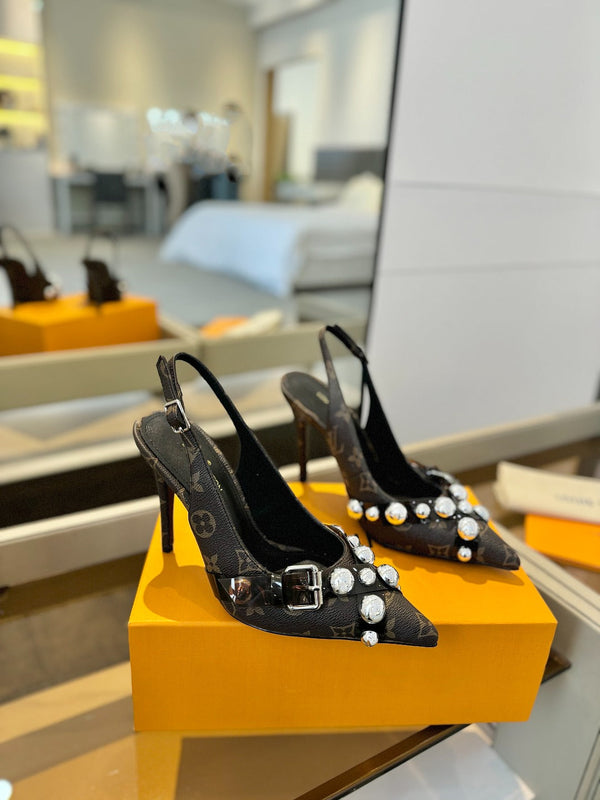 TACCO ALTO 95 MM IN VITELLO MONOGRAM MARRONE CIOCCOLATO CON CRISTALLI