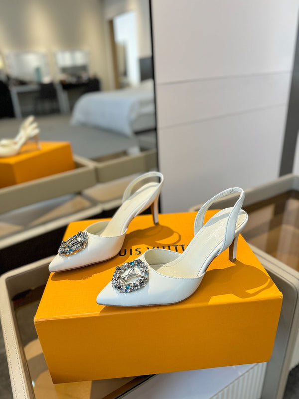 SLINGBACK TACCO ALTO 75 MM IN VITELLO BIANCO CON CRISTALLO