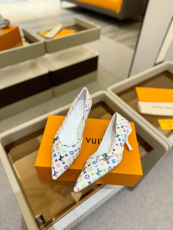 6AM 4cm Scarpe con tacco in tela monogramma bianca e pelle verniciata 241193