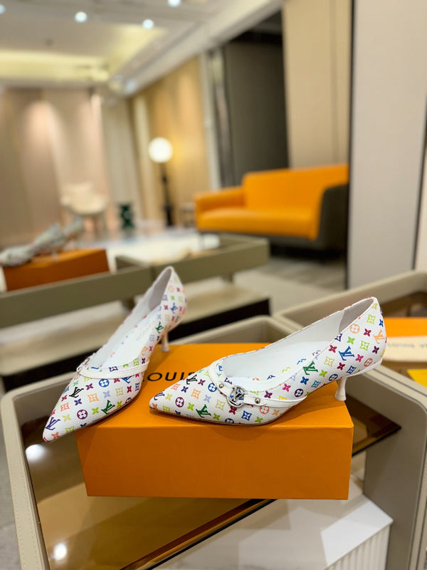 6AM 4cm Scarpe con tacco in tela monogramma bianca e pelle verniciata 241193