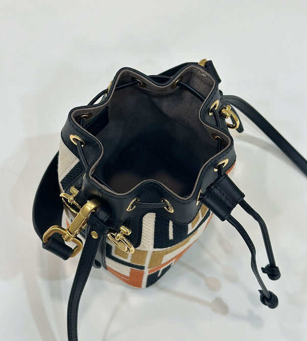 MON TRESOR 18 IN MULTICOLOR CANVAS WITH FF MOTIF EMBROIDERED