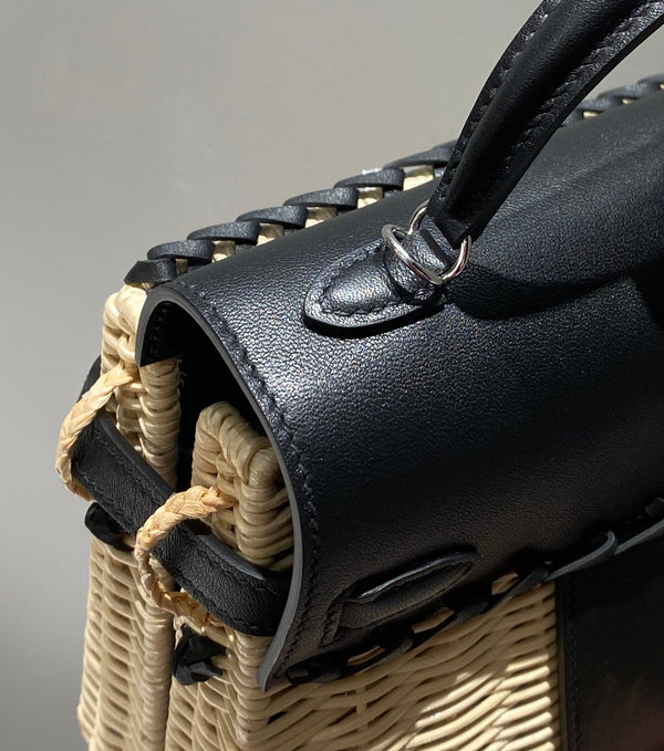 HM KELLY 20 PICNIC BLACK BAMBOO AND RATTAN