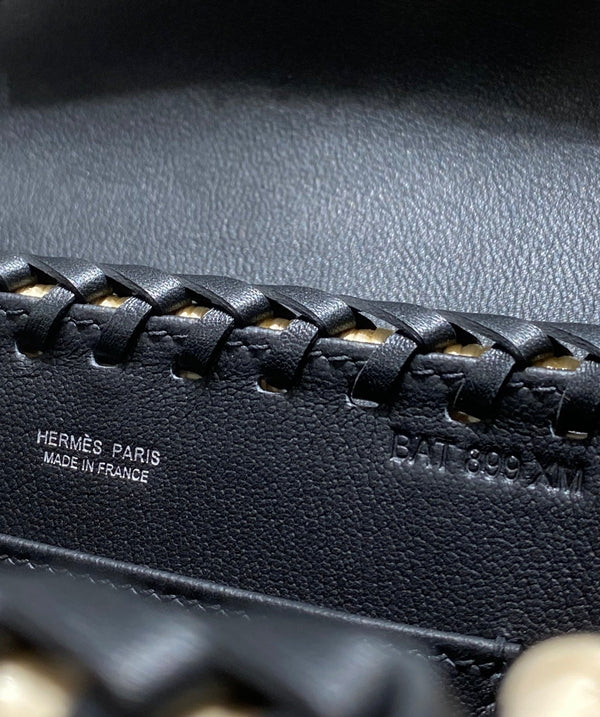 HM KELLY 20 PICNIC BLACK BAMBOO AND RATTAN