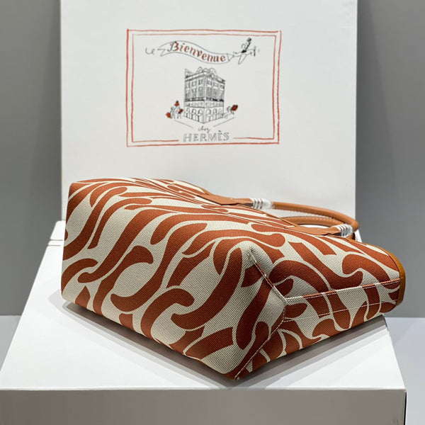 STEEPLE 28 BAG IN OFF-WHITE MIX BROWN CANVAS AND CALFSKIN