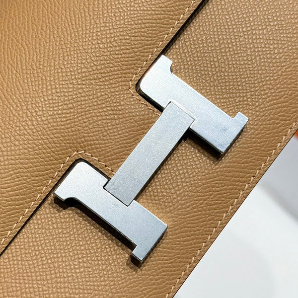 HM Constance Elan 24 Liquid Caramel Epsom Silver Hardware 237337