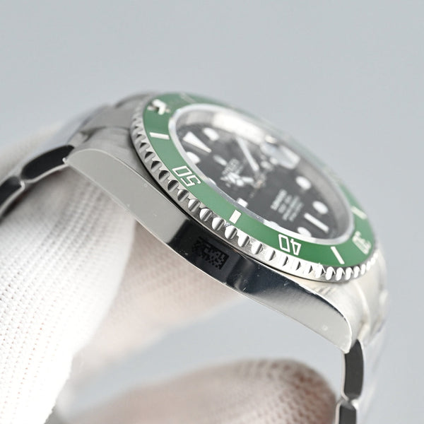 Rolex Submariner 41mm Silver Green Black Dial