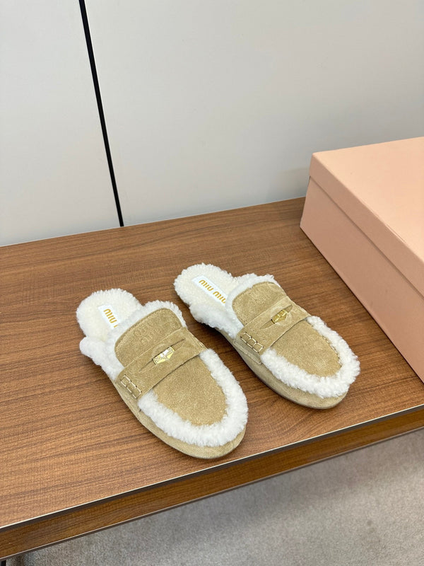 Miu Mule Half Fur Pelle Scamosciata Marrone Chiaro