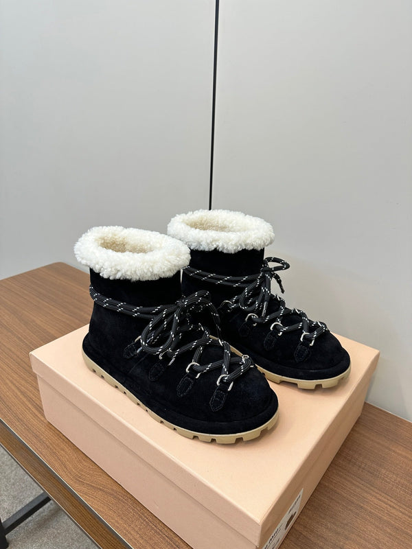 Stivaletti Miu in camoscio nero