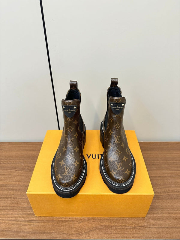 Stivaletti LV Beaubourg in pelle di vacchetta monogramma marrone scuro