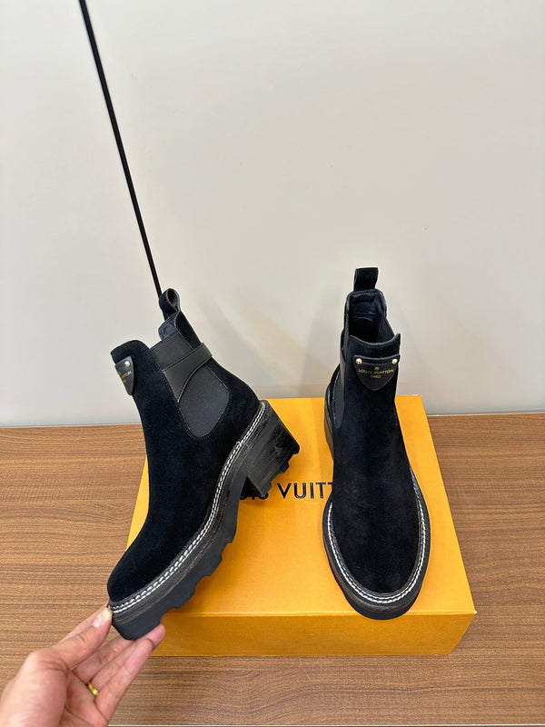 Stivaletto LV Beaubourg in pelle scamosciata nera