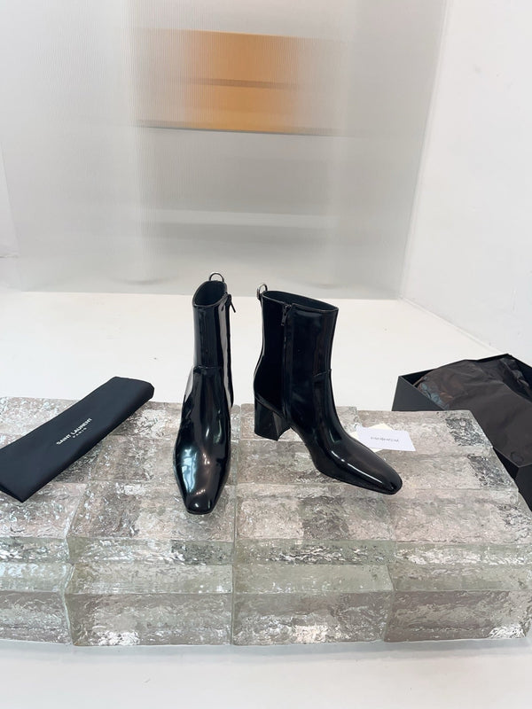 YSL 25 Short Boot Black Cowhide 522265