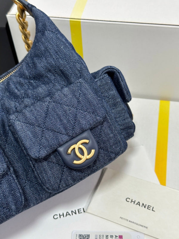 CC 25C Hobo 31cm Space Demin Gold Hardware 243575