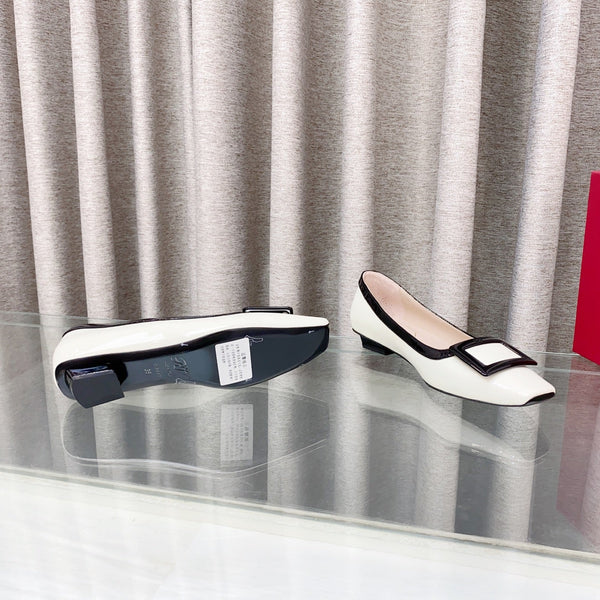 Viv Trompette Thick Heel Pumps White Cowhide Leather 283048